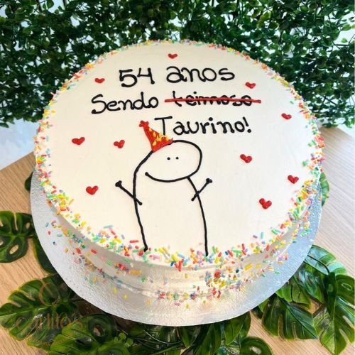 Naked Cake com Doces